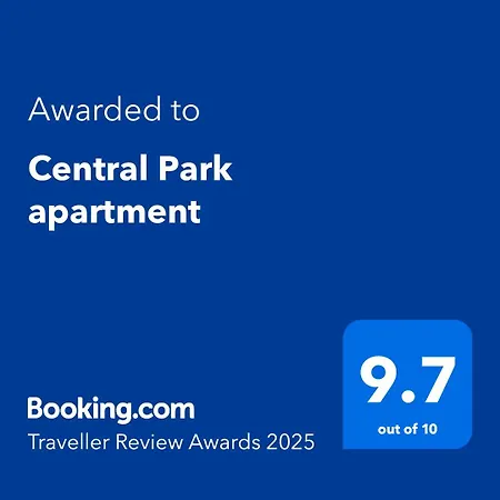 Park Apartment *